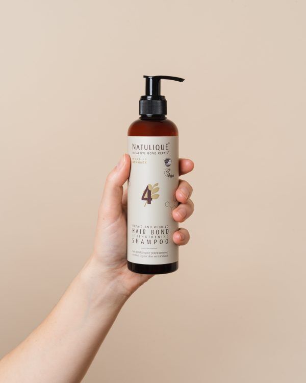 Natulique Hair Bond Shampoo 4
